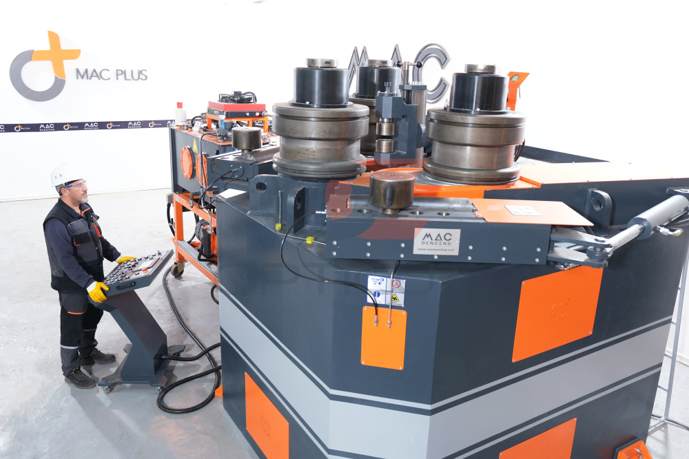 Гидравлический профилегиб MAC BENDING PBM 240